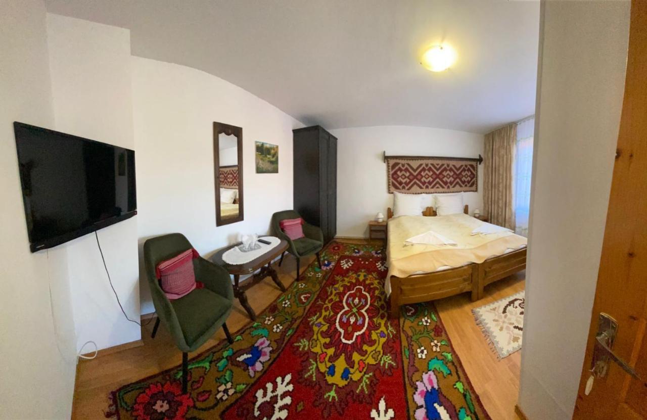 Pensiunea Casa Bianca Bucovina Vama  Bagian luar foto