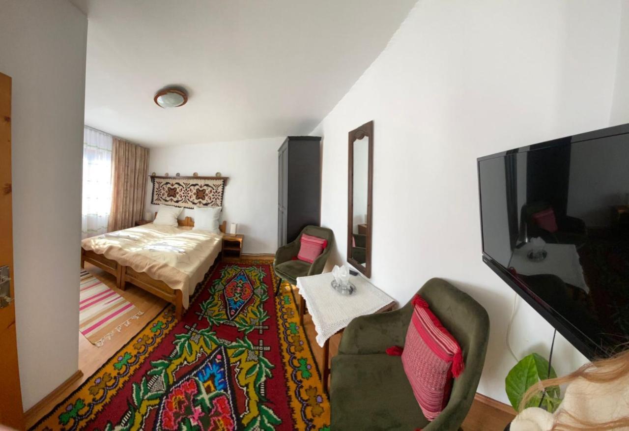Pensiunea Casa Bianca Bucovina Vama  Bagian luar foto